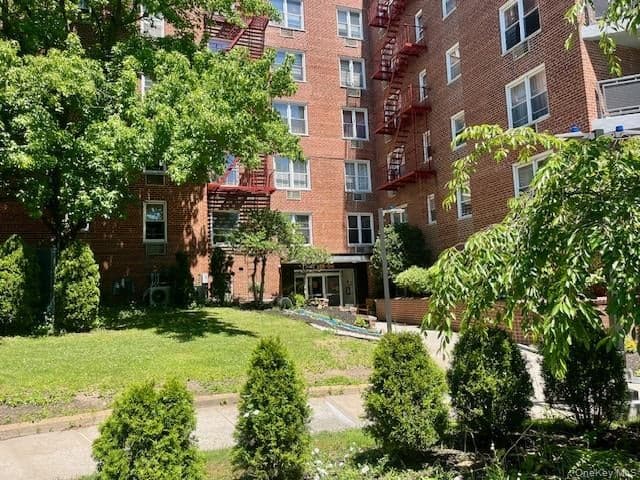 15105 Cross Island Parkway PKWY Unit: 1D thumbnail 4