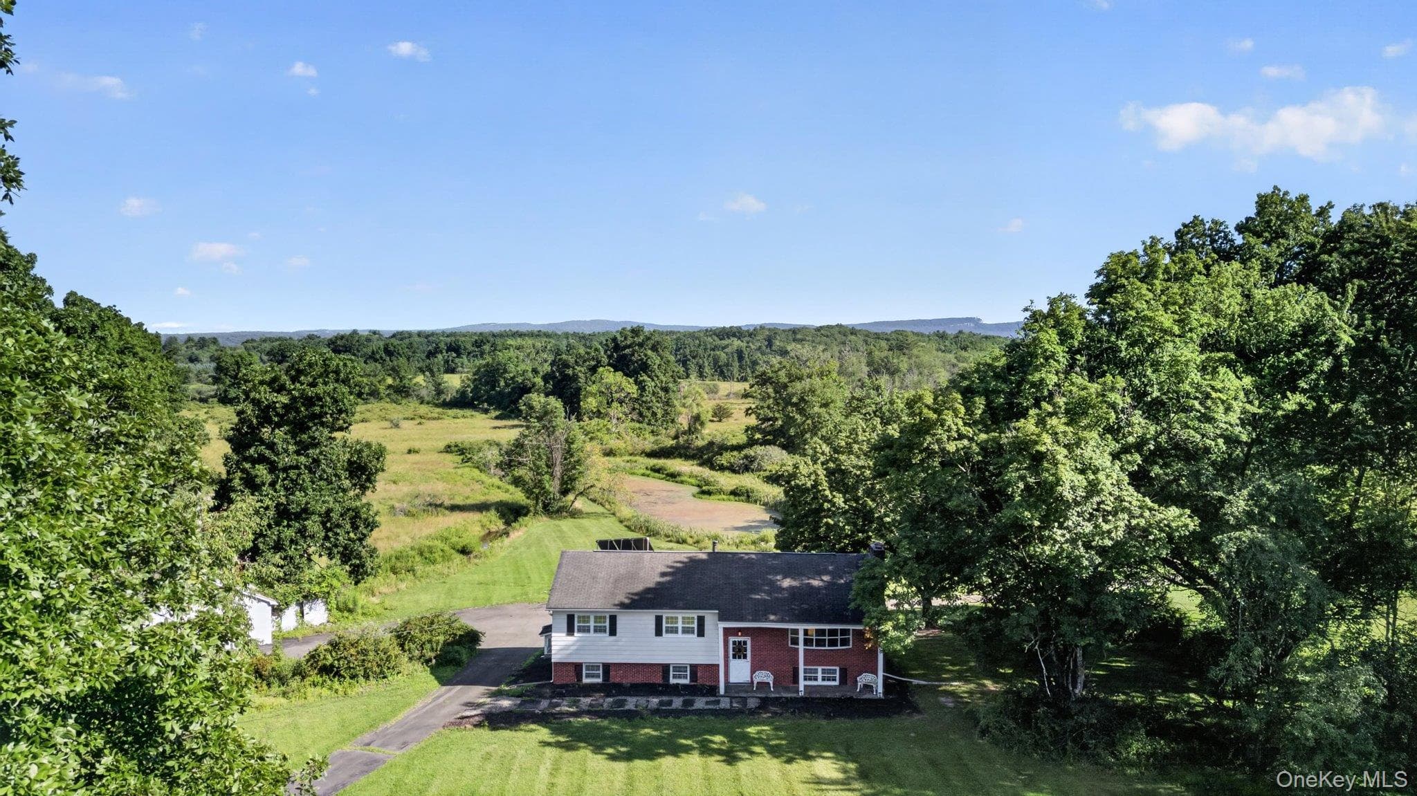 315 Pine Bush Road thumbnail 4