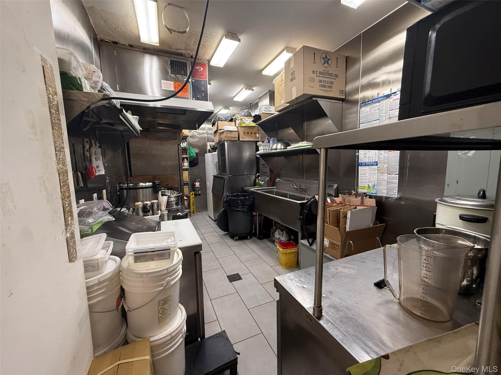 146 W 72nd Street Unit: 1FL thumbnail 25