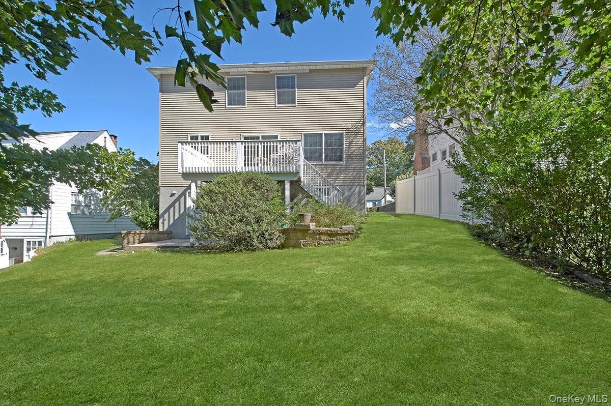 41 Mount Morris Avenue thumbnail 25