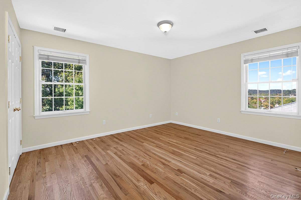 41 Mount Morris Avenue thumbnail 20
