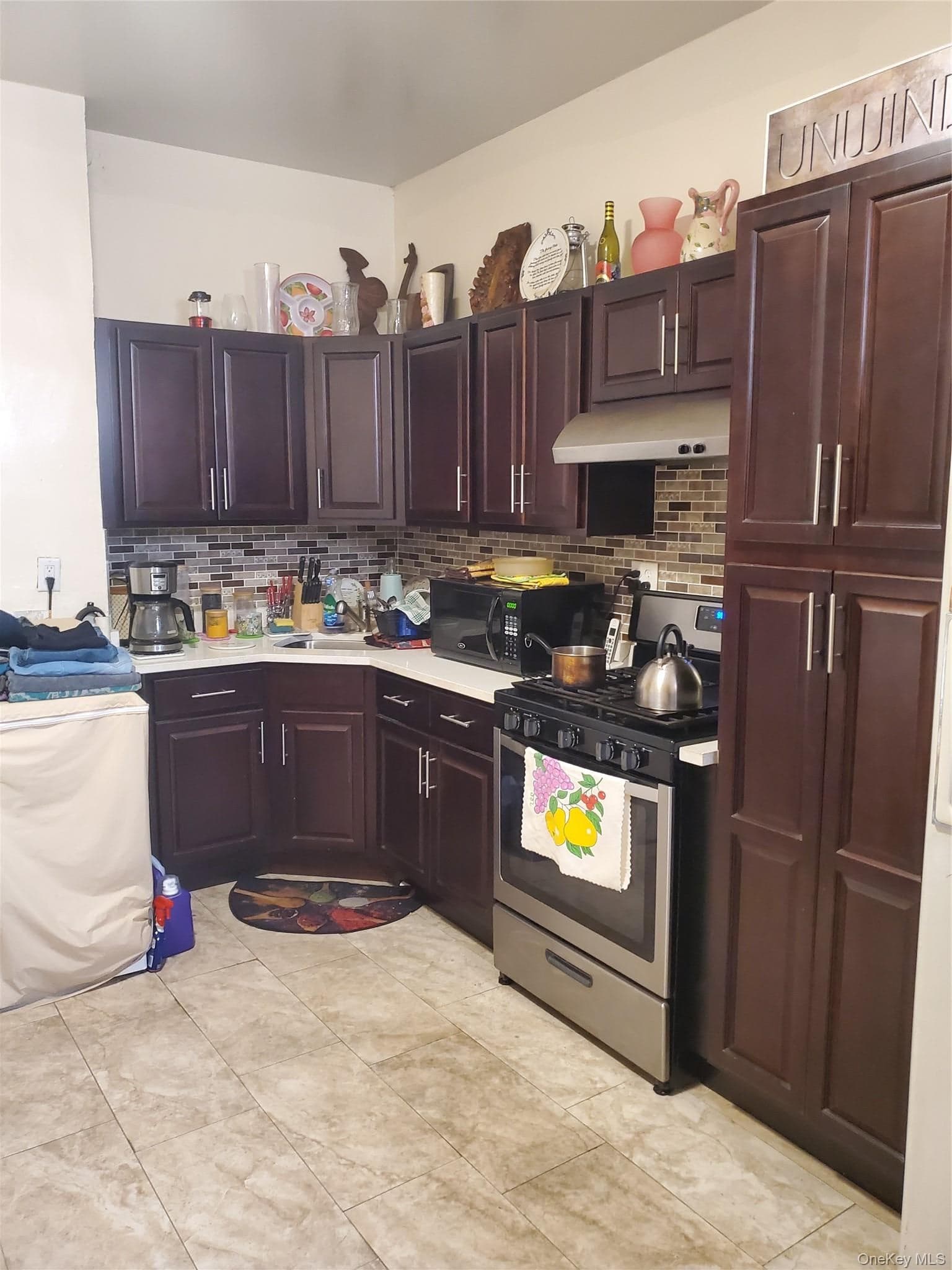 971 Teller Avenue thumbnail 6