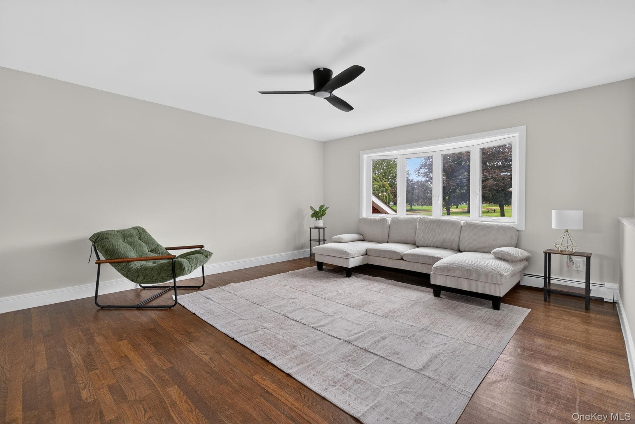 123 Lester Drive thumbnail 2
