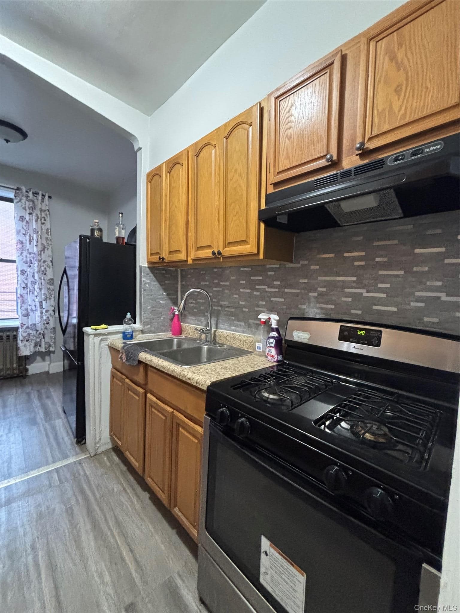 463 E 178 Street Unit: 4c thumbnail 17