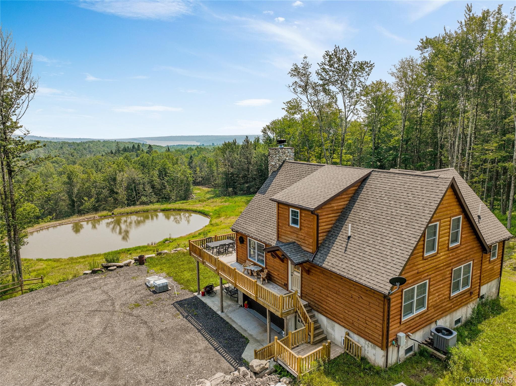 376 Aden Hill Road, Neversink