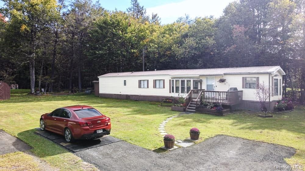 166 Seeman Road thumbnail 27