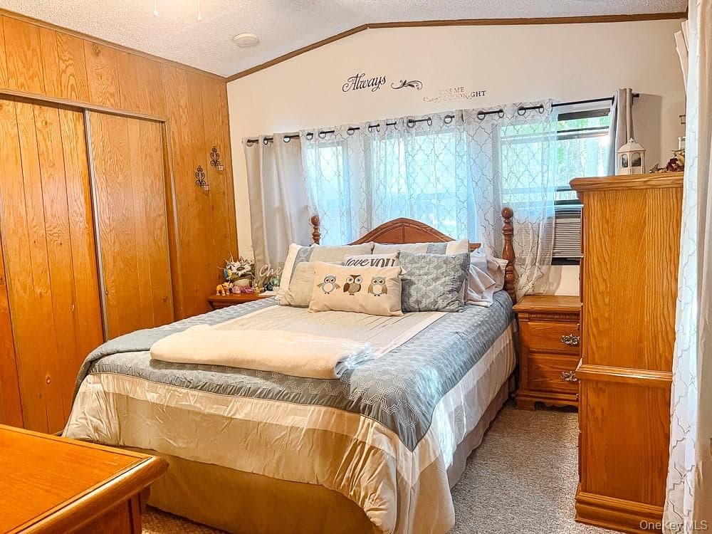 166 Seeman Road thumbnail 14
