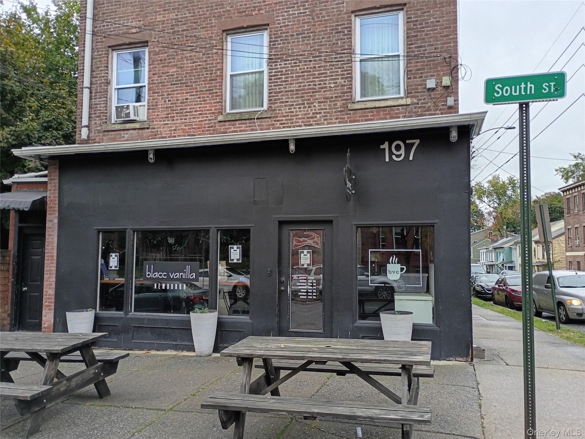 197 South Street thumbnail 3