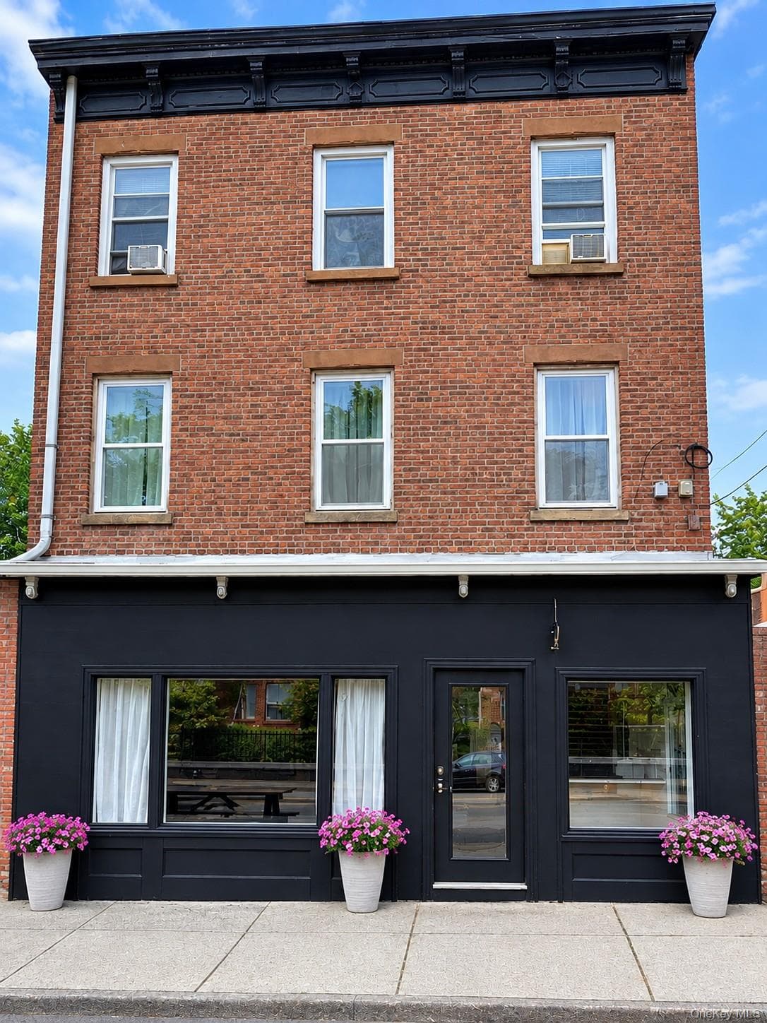 197 South Street, Newburgh