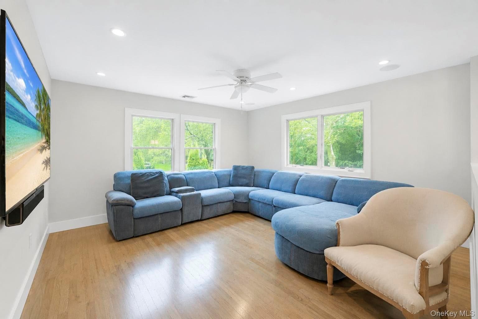 15 Dillon Drive thumbnail 9