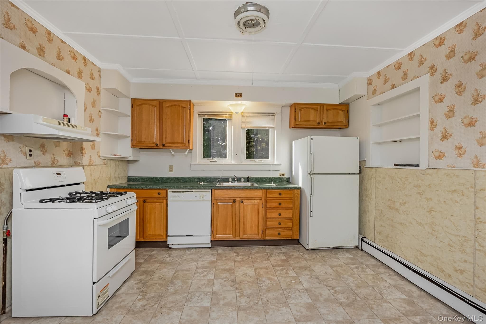 86 Union Avenue thumbnail 18