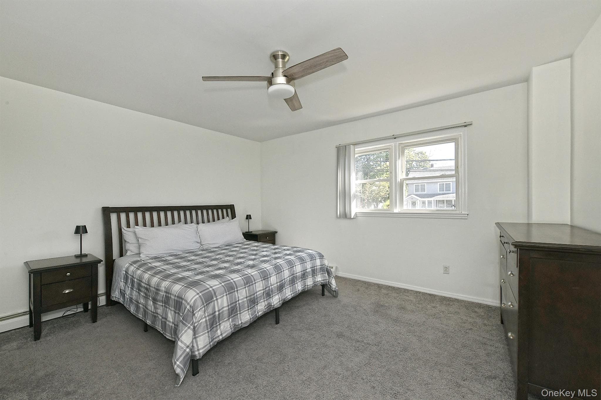 2086 Washington Avenue thumbnail 11