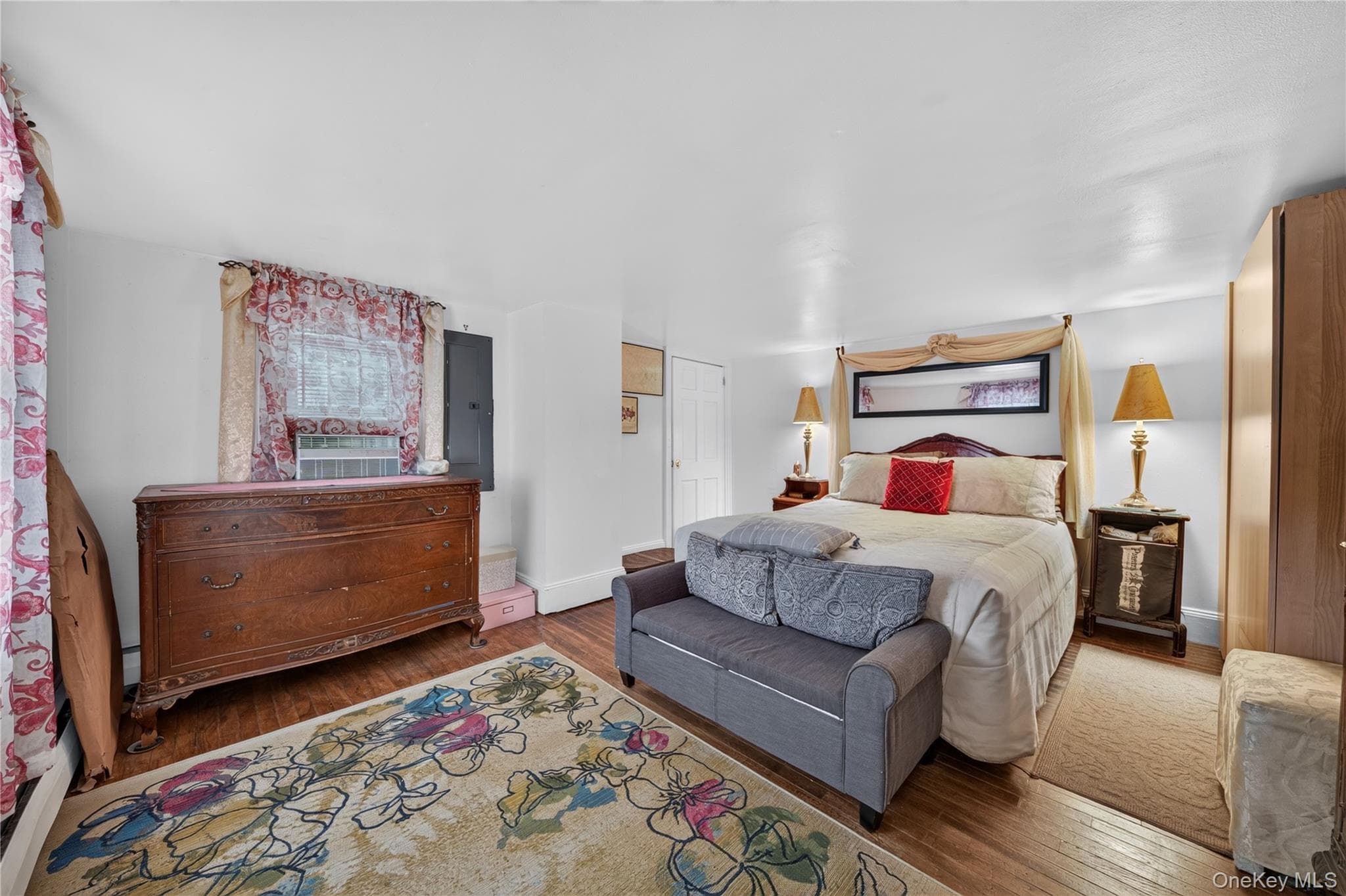 1673 Northern Boulevard thumbnail 12
