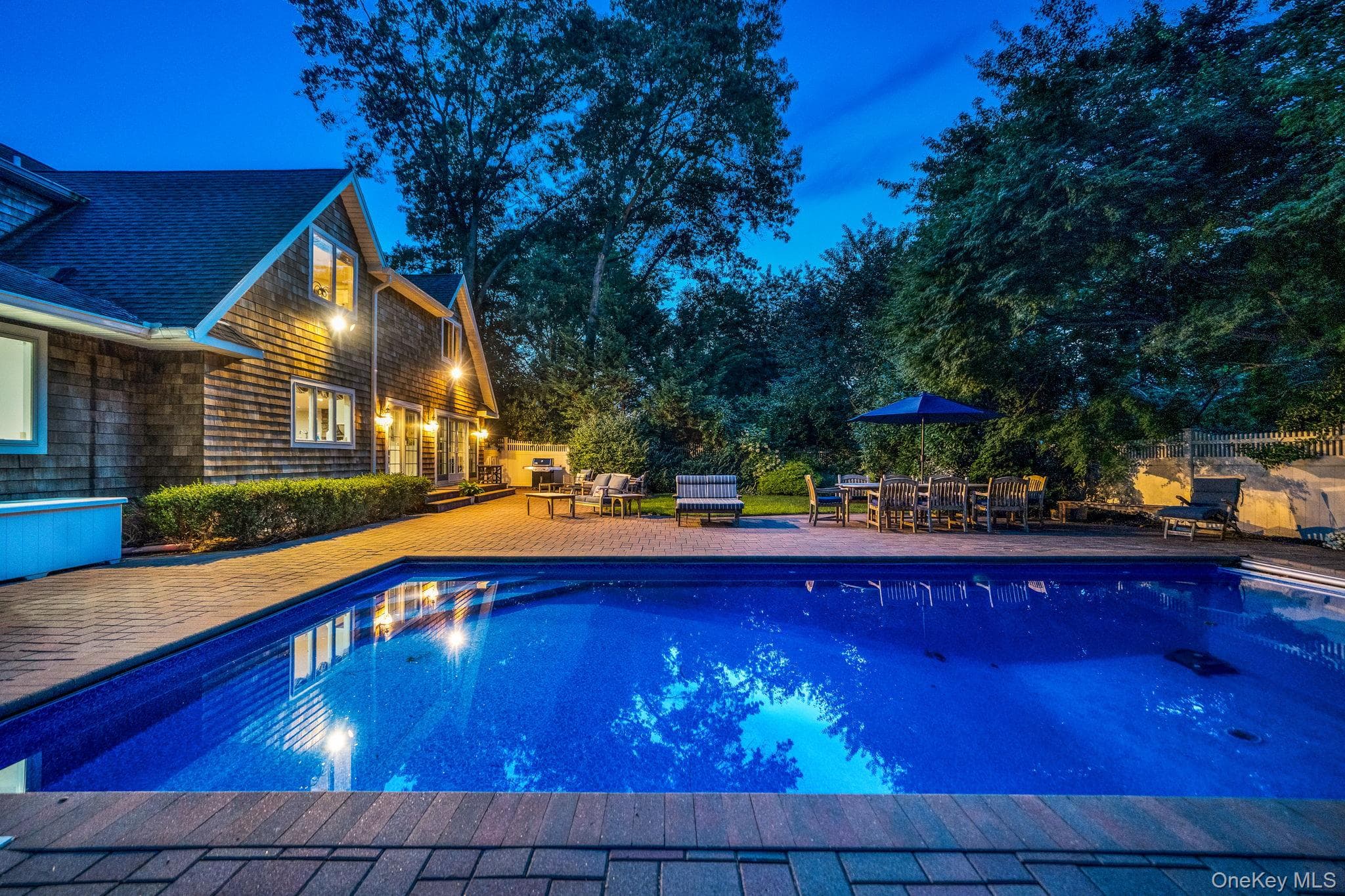 3529 Stratford Road thumbnail 3