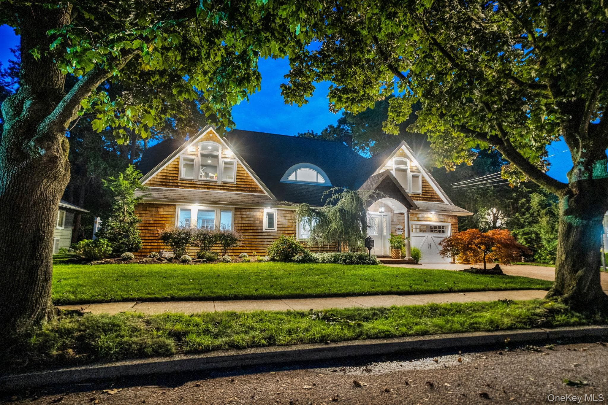 3529 Stratford Road, Wantagh