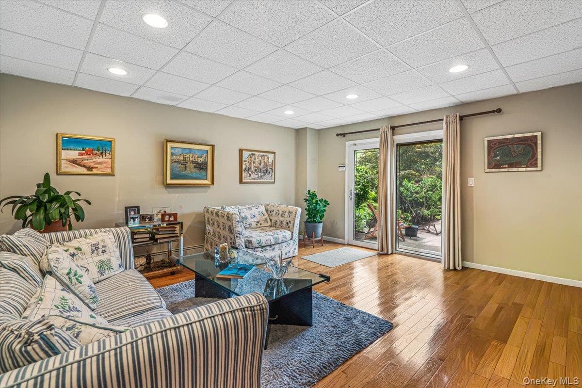 3850 Hillcrest Avenue thumbnail 28