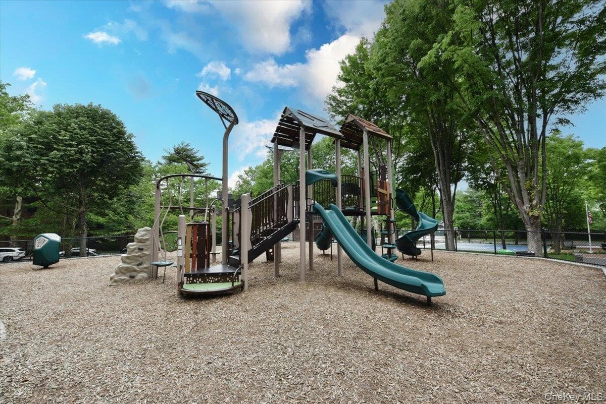 50 Hill Park Avenue Unit: 1-L thumbnail 29