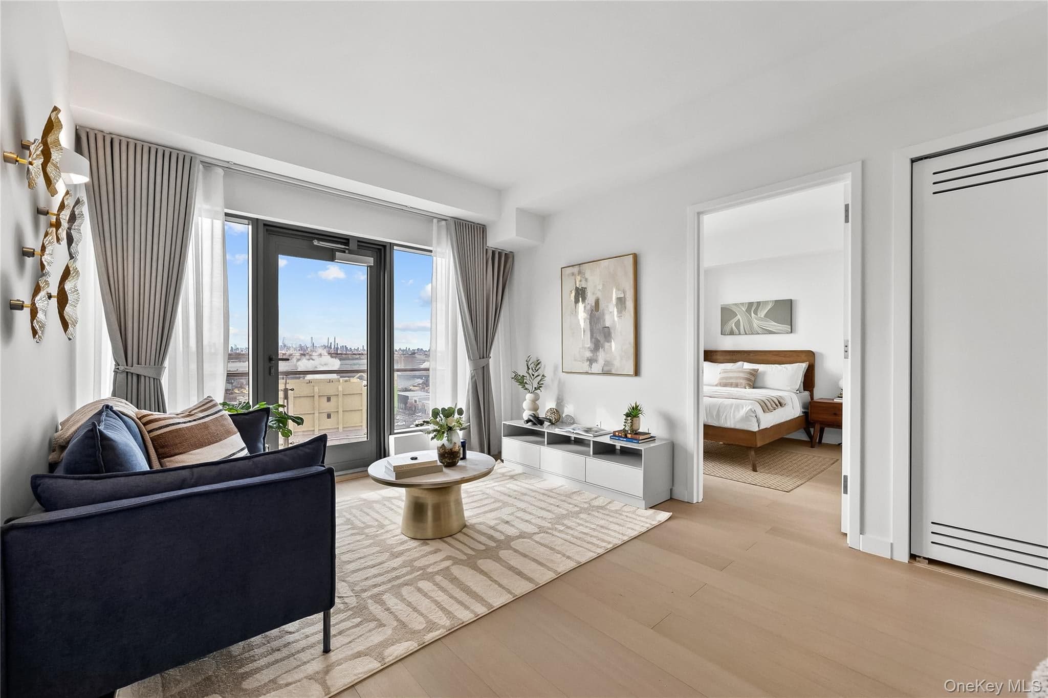33-71 Prince Street Unit: 13D thumbnail 3