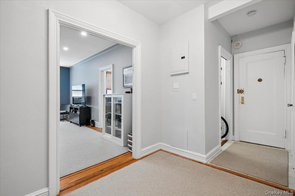 143 Garth Road Unit: 5L thumbnail 3