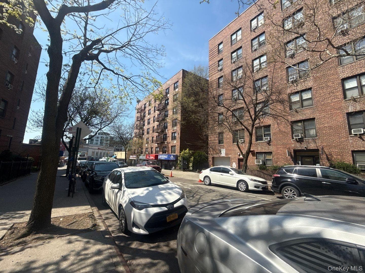 84-16 Elmhurst Avenue Unit: 5E thumbnail 4