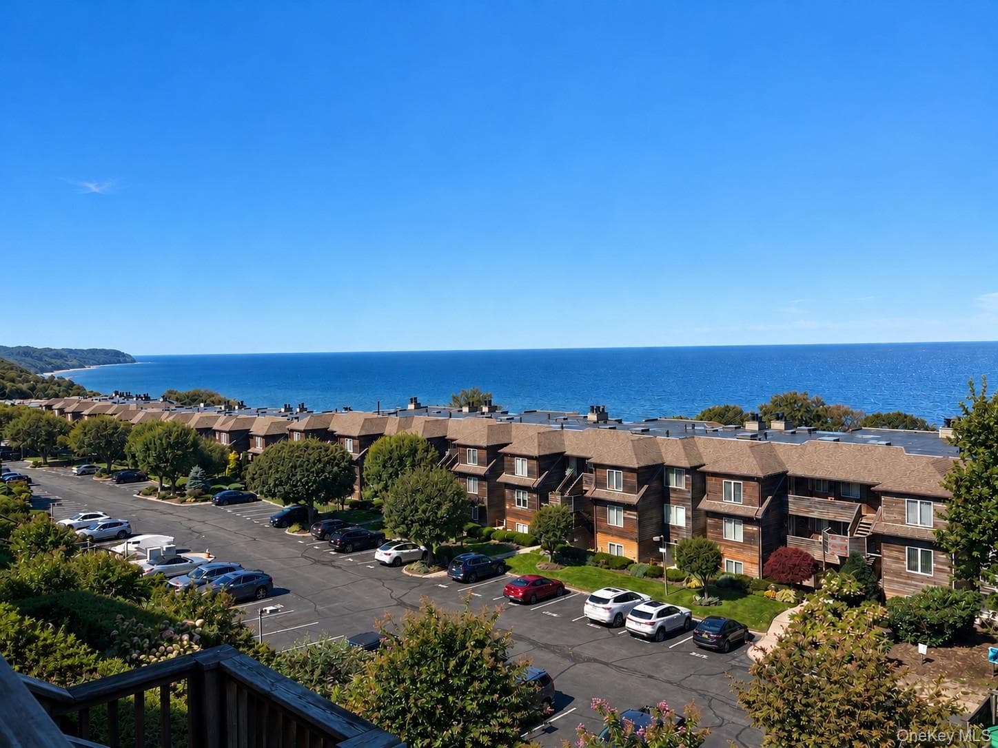 103 Fox Hill Drive thumbnail 38