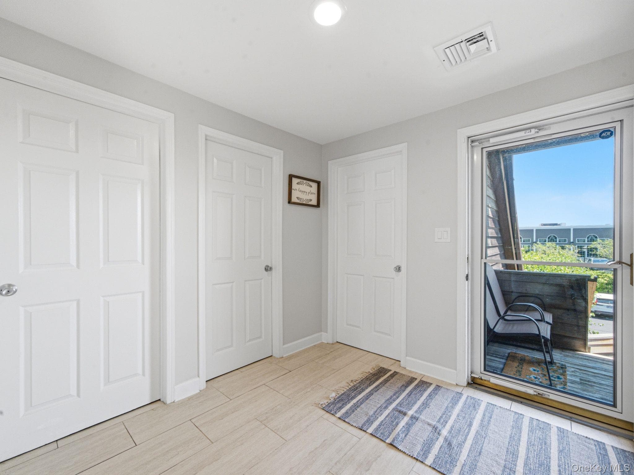 103 Fox Hill Drive thumbnail 20
