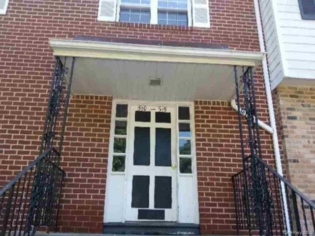 513 Woodland Hills Road thumbnail 2