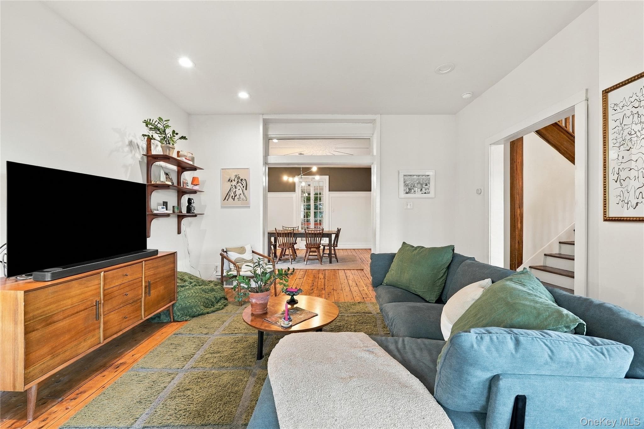 6 Saint James Court thumbnail 9