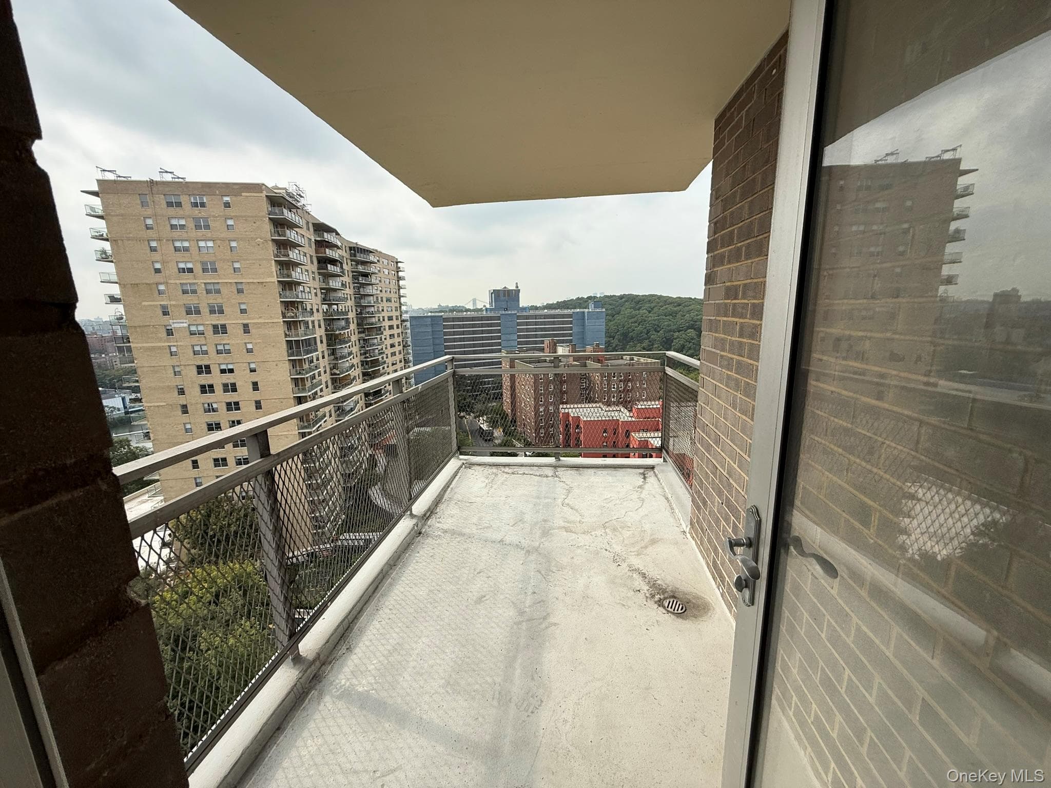555 Kappock Street Unit: 11P thumbnail 11