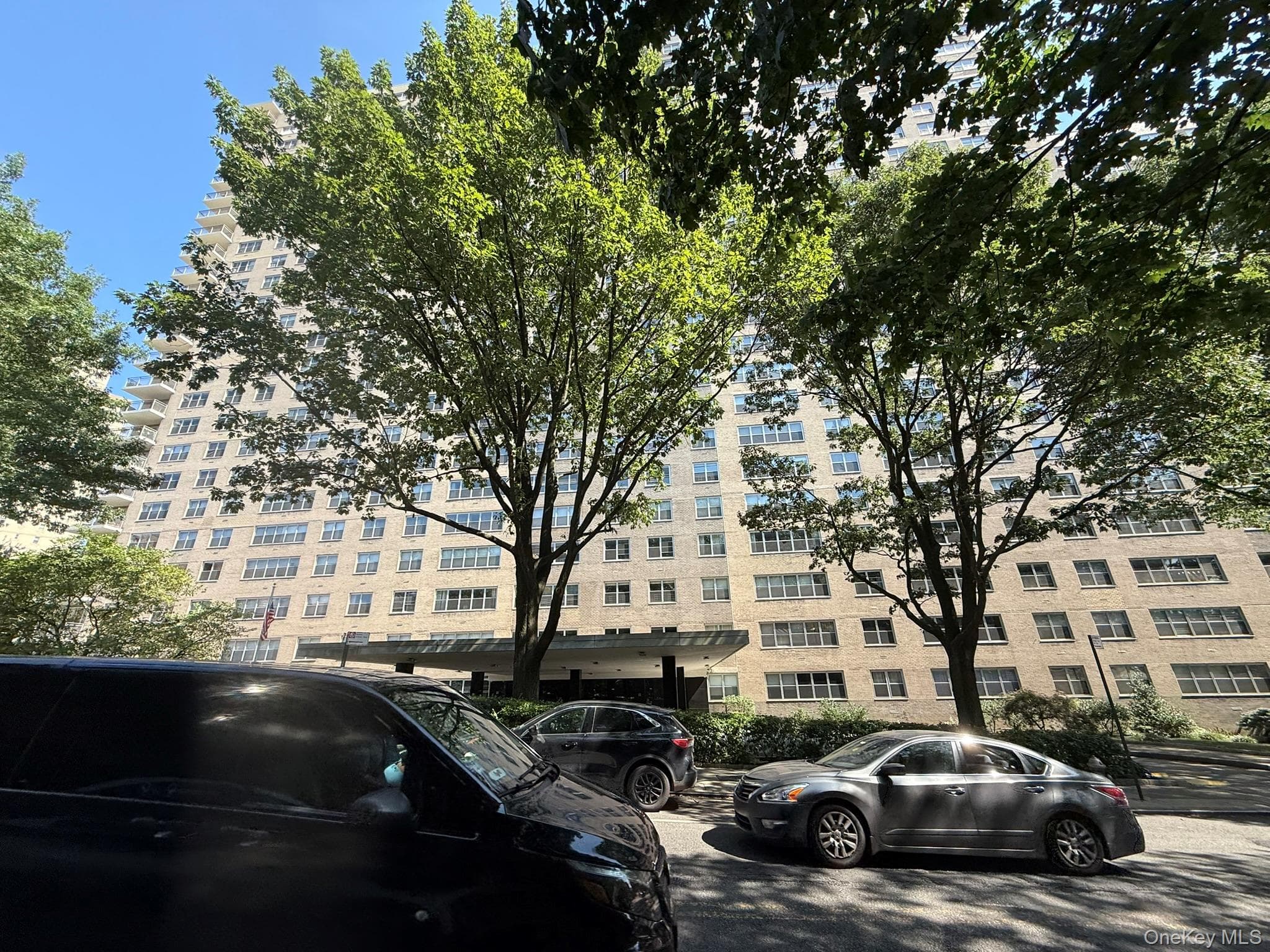 555 Kappock Street Unit: 11P thumbnail 2