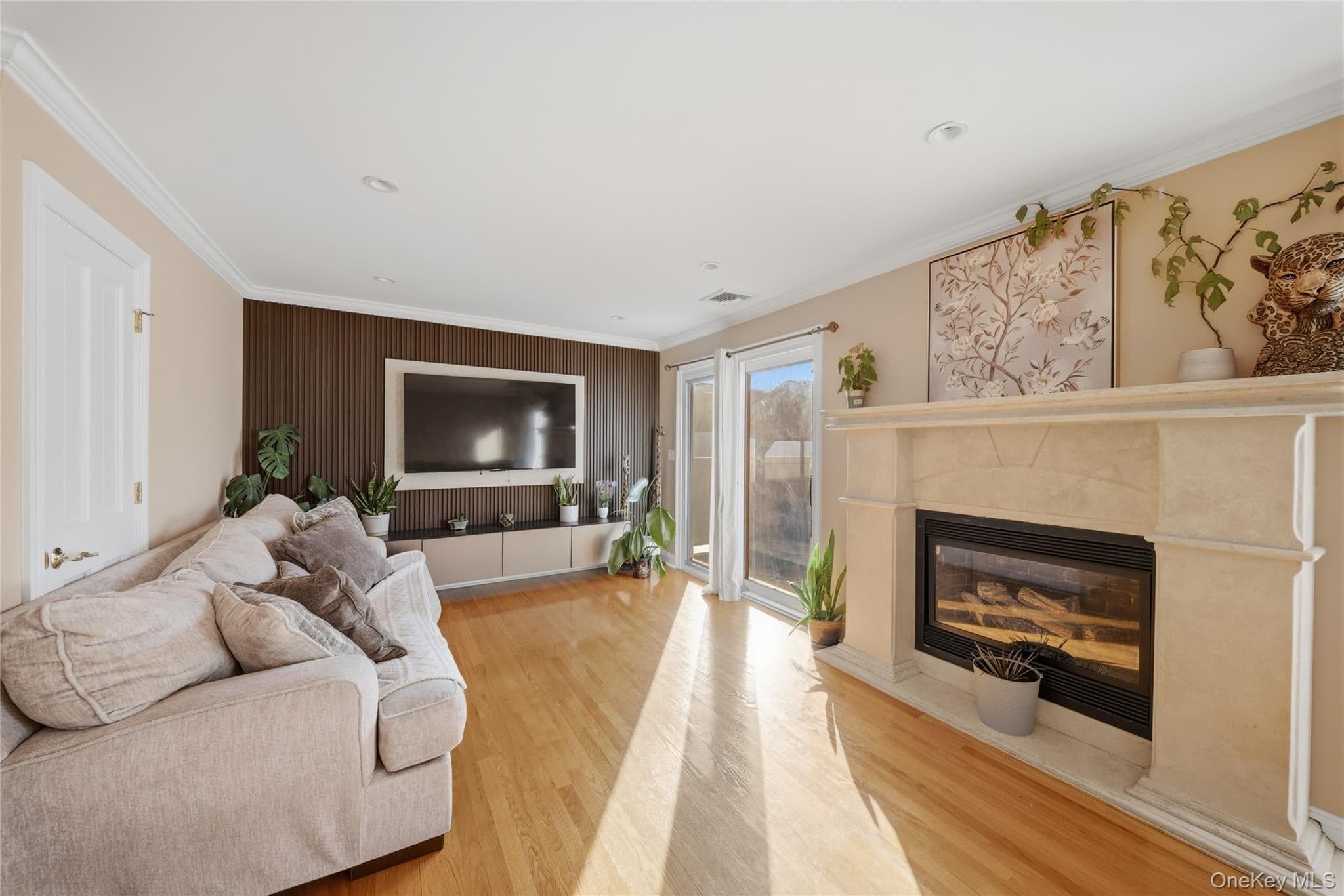 141-16 11th Avenue thumbnail 6