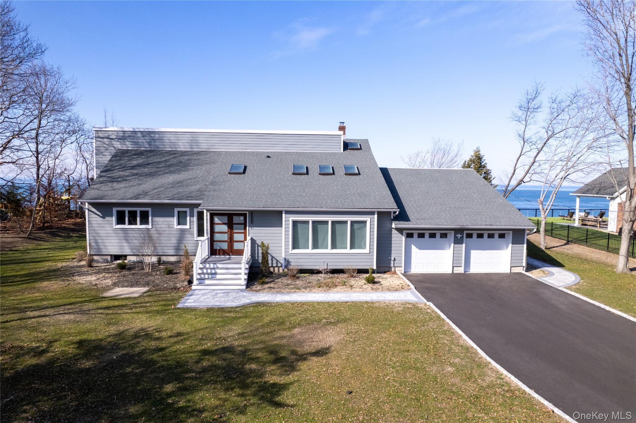 43 Waterview Drive thumbnail 2