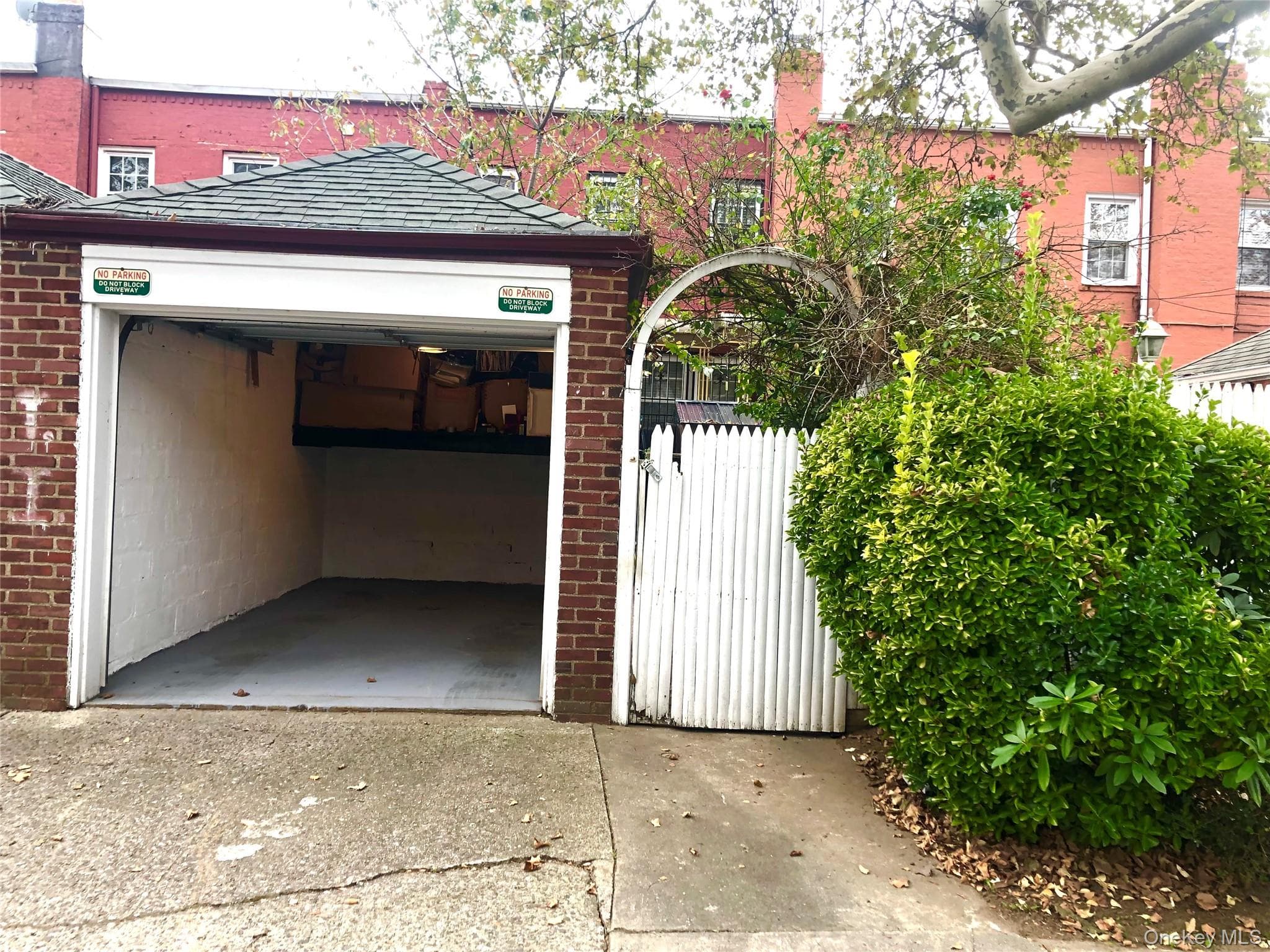 4588 Kings Highway thumbnail 13