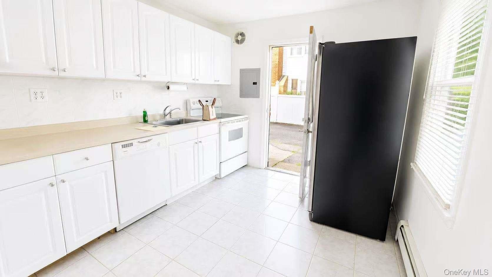 326 Curtis Avenue thumbnail 6