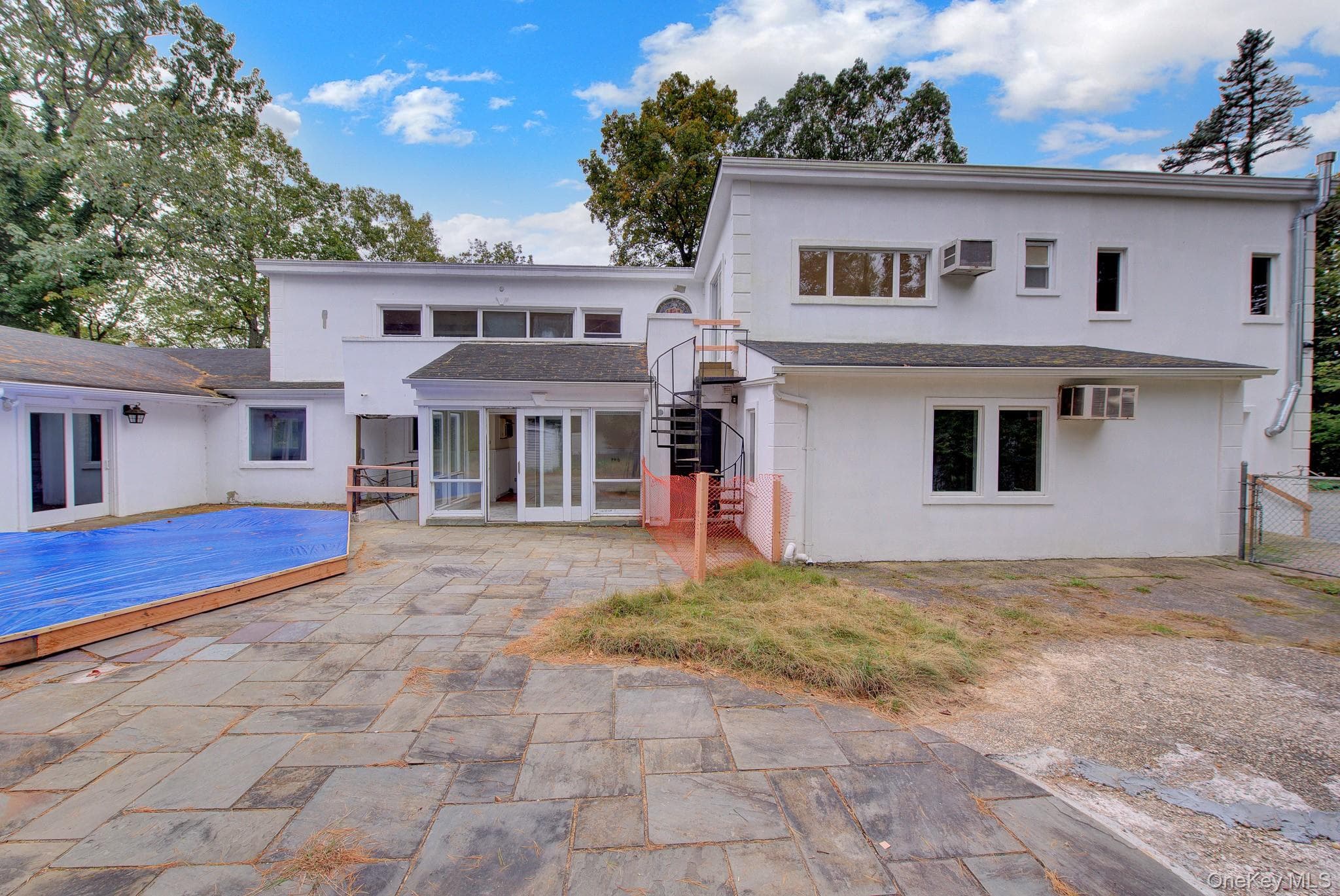 549 Woodbury Road thumbnail 40