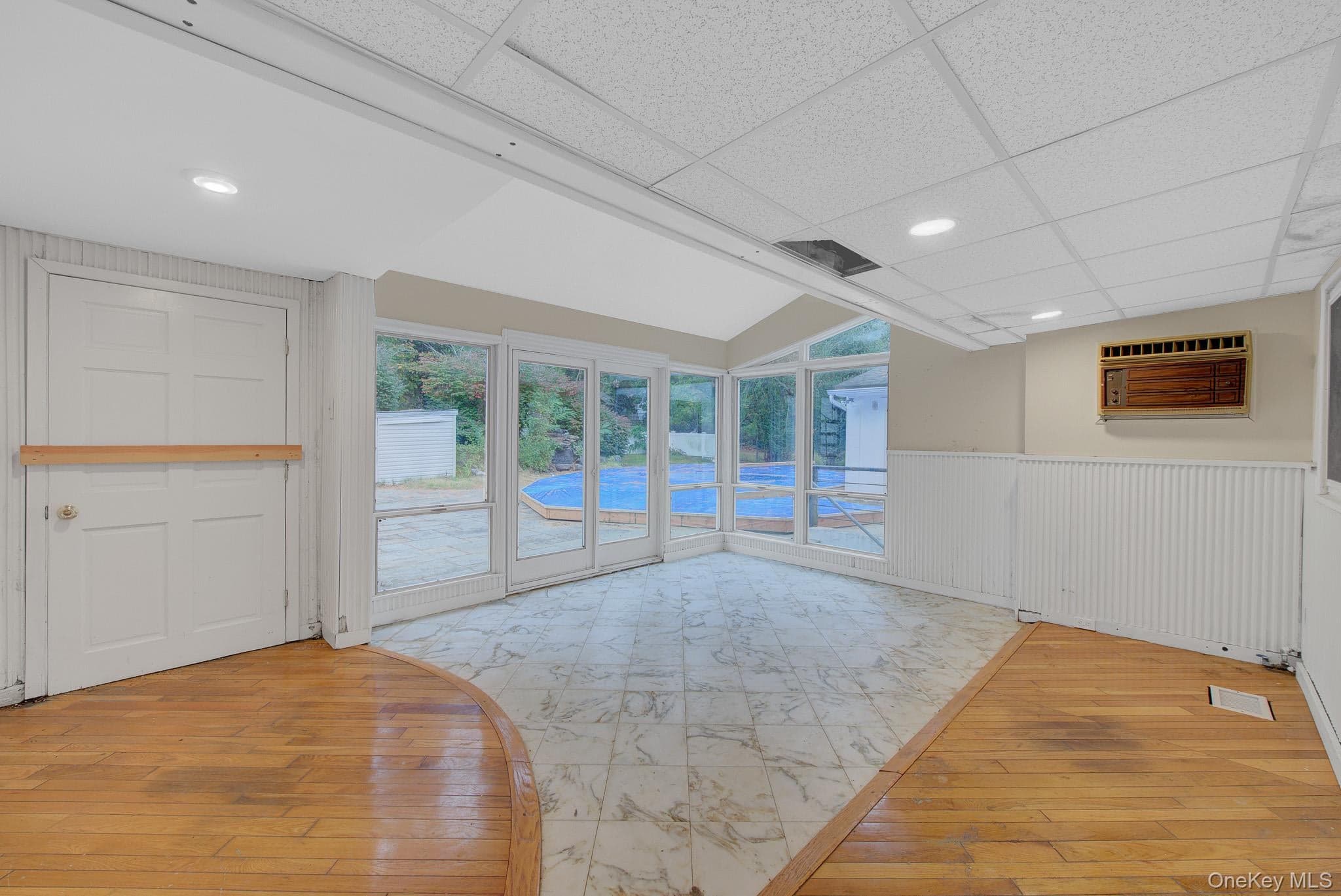 549 Woodbury Road thumbnail 13