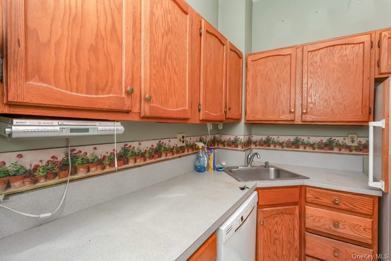 1 Lakeview Drive Unit: LL5 thumbnail 7