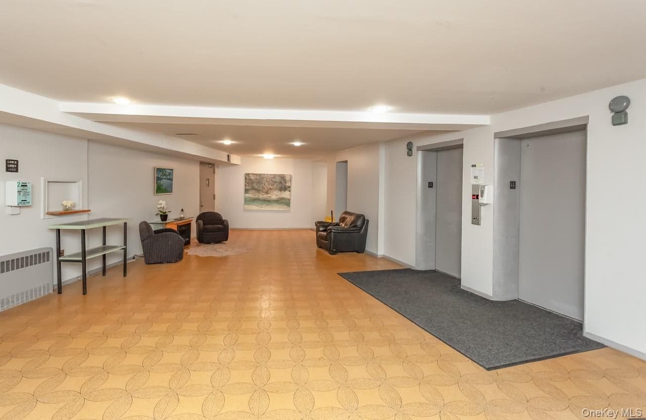 1 Lakeview Drive Unit: LL5 thumbnail 23