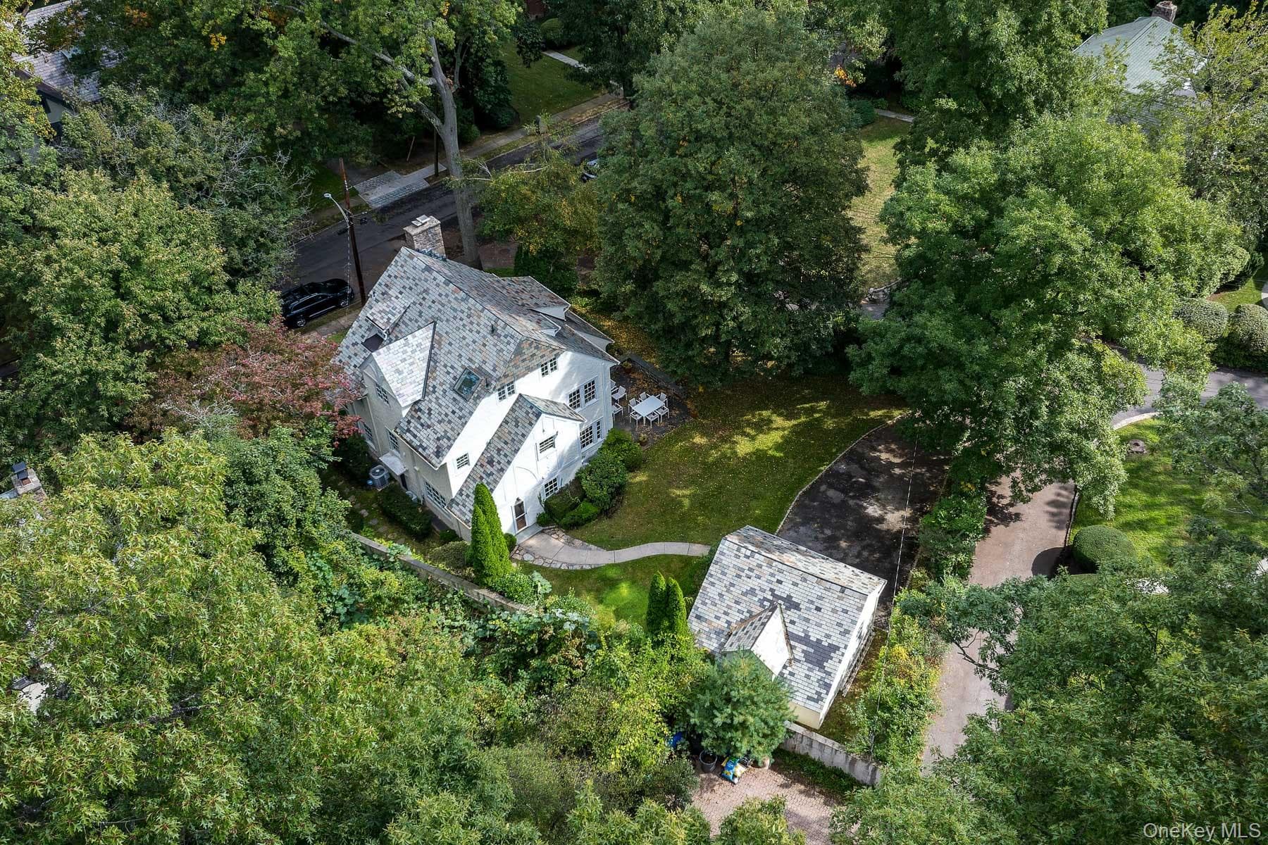 49 Beechmont Avenue thumbnail 38