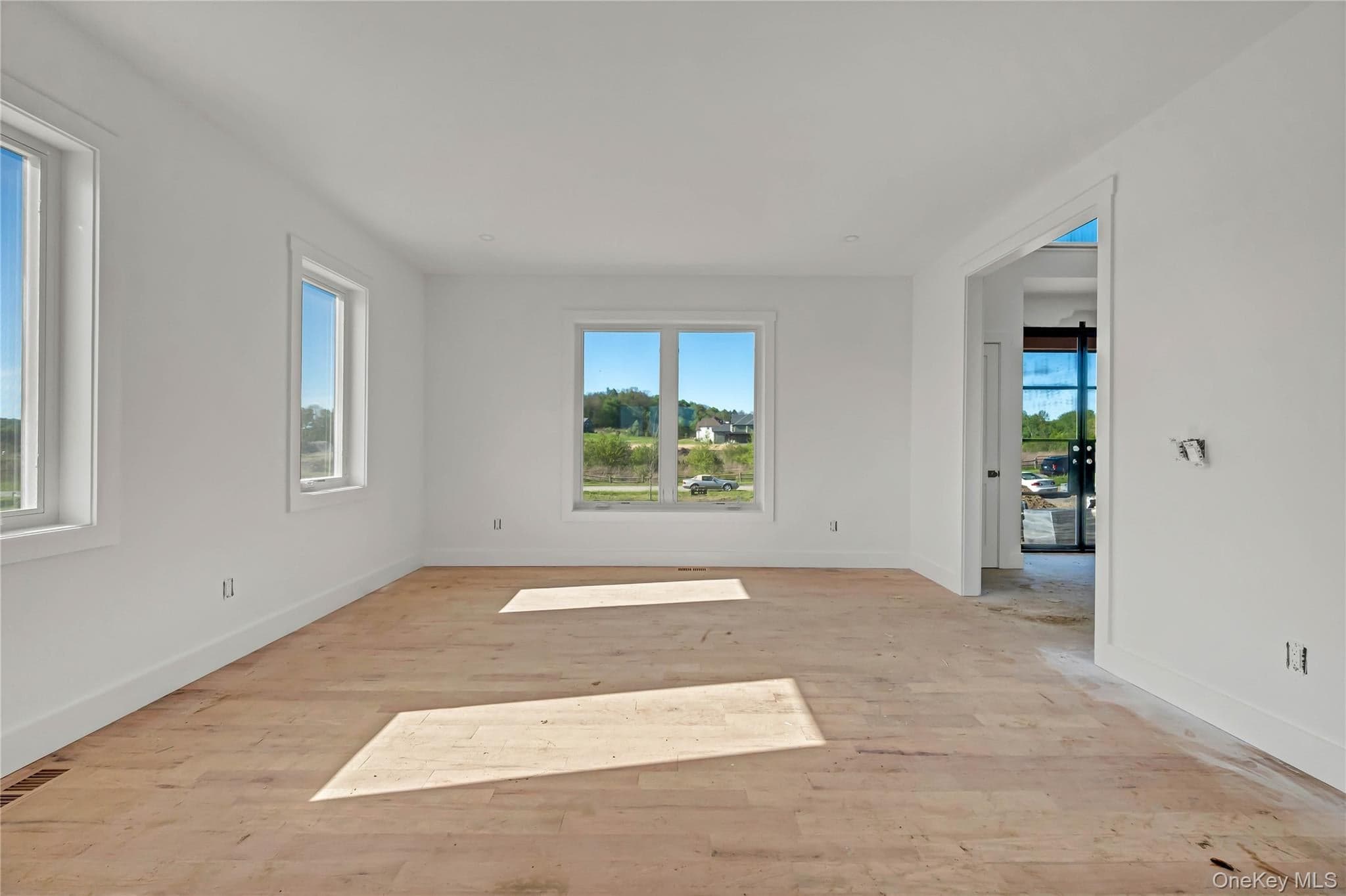 20 Nesheiwat Drive thumbnail 9