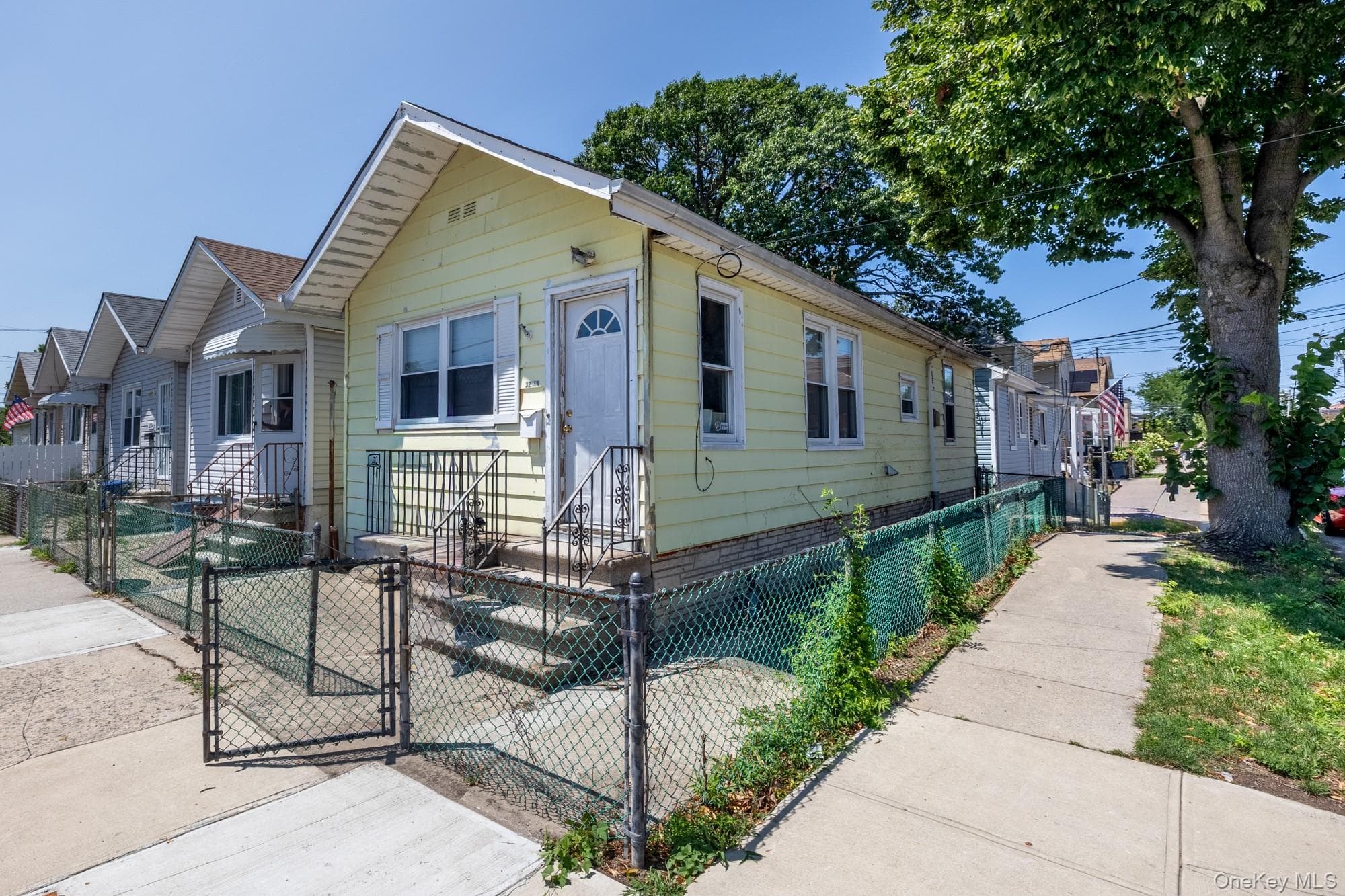 3255 Barkley Avenue Unit: A, Bronx