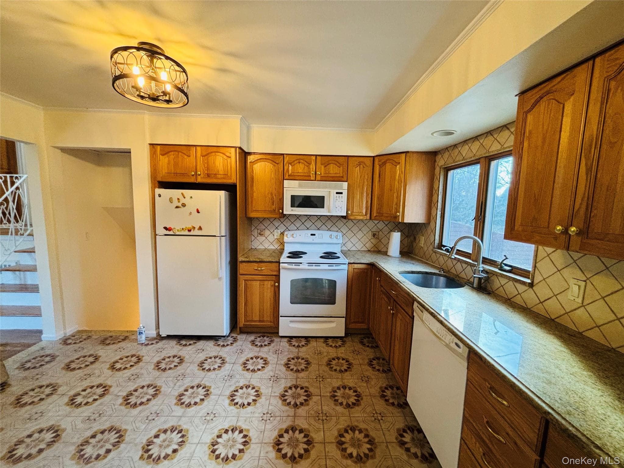 71 Willits Road thumbnail 7
