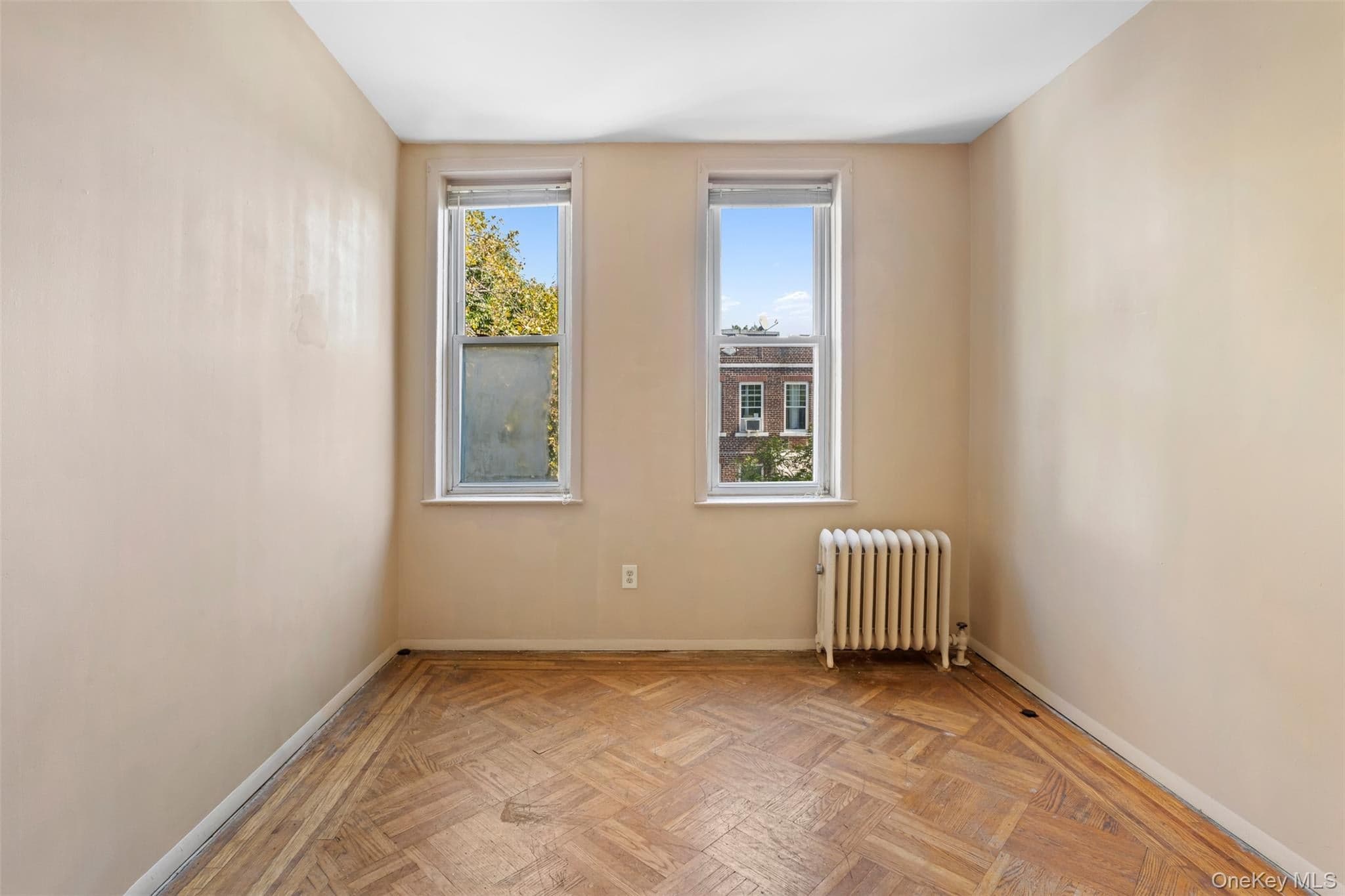 1538 W 11th Street thumbnail 18
