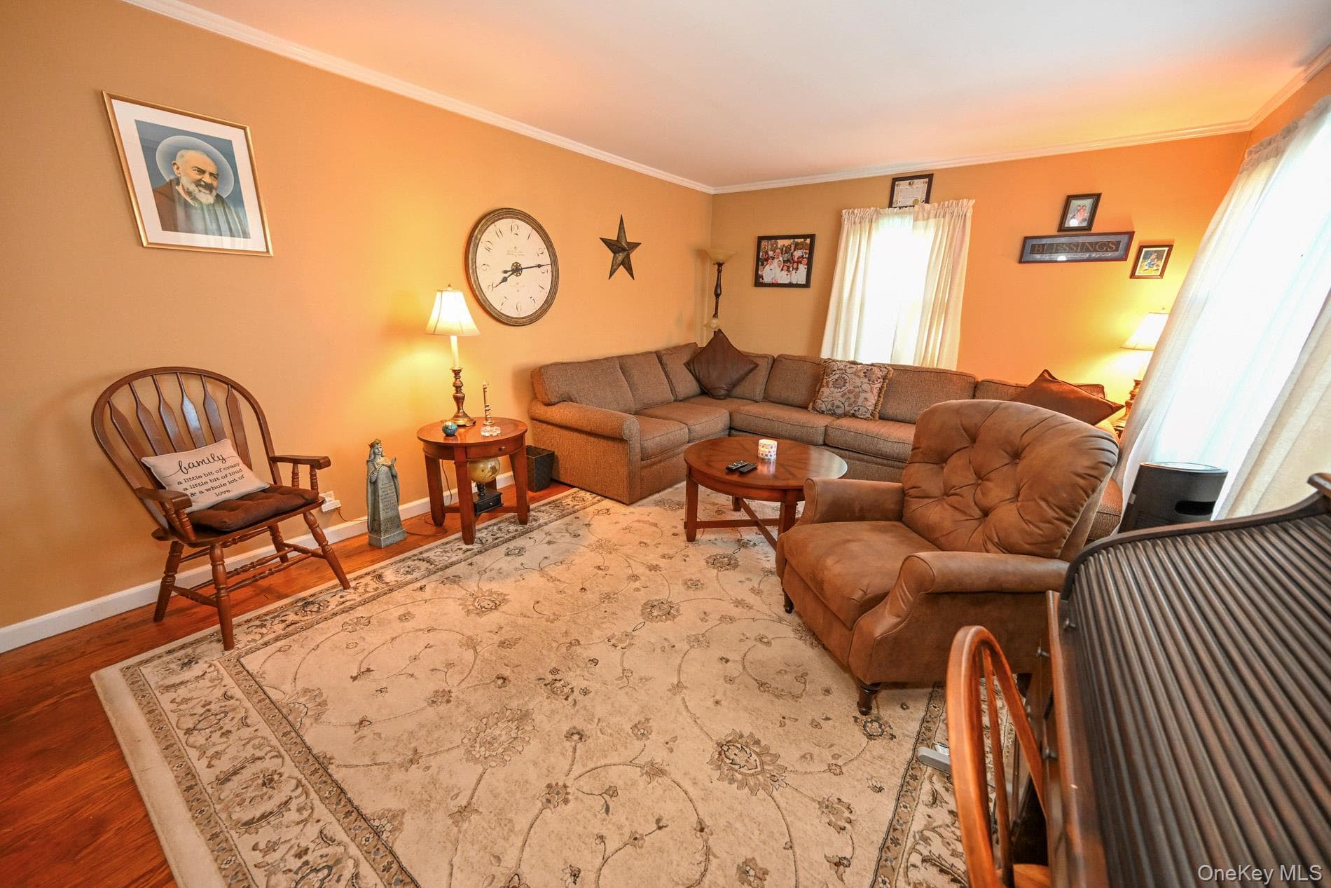 2297 Girard Place thumbnail 10