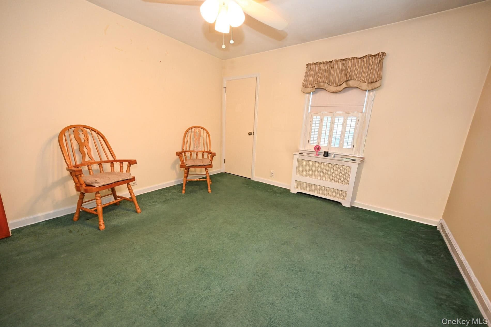 2297 Girard Place thumbnail 13