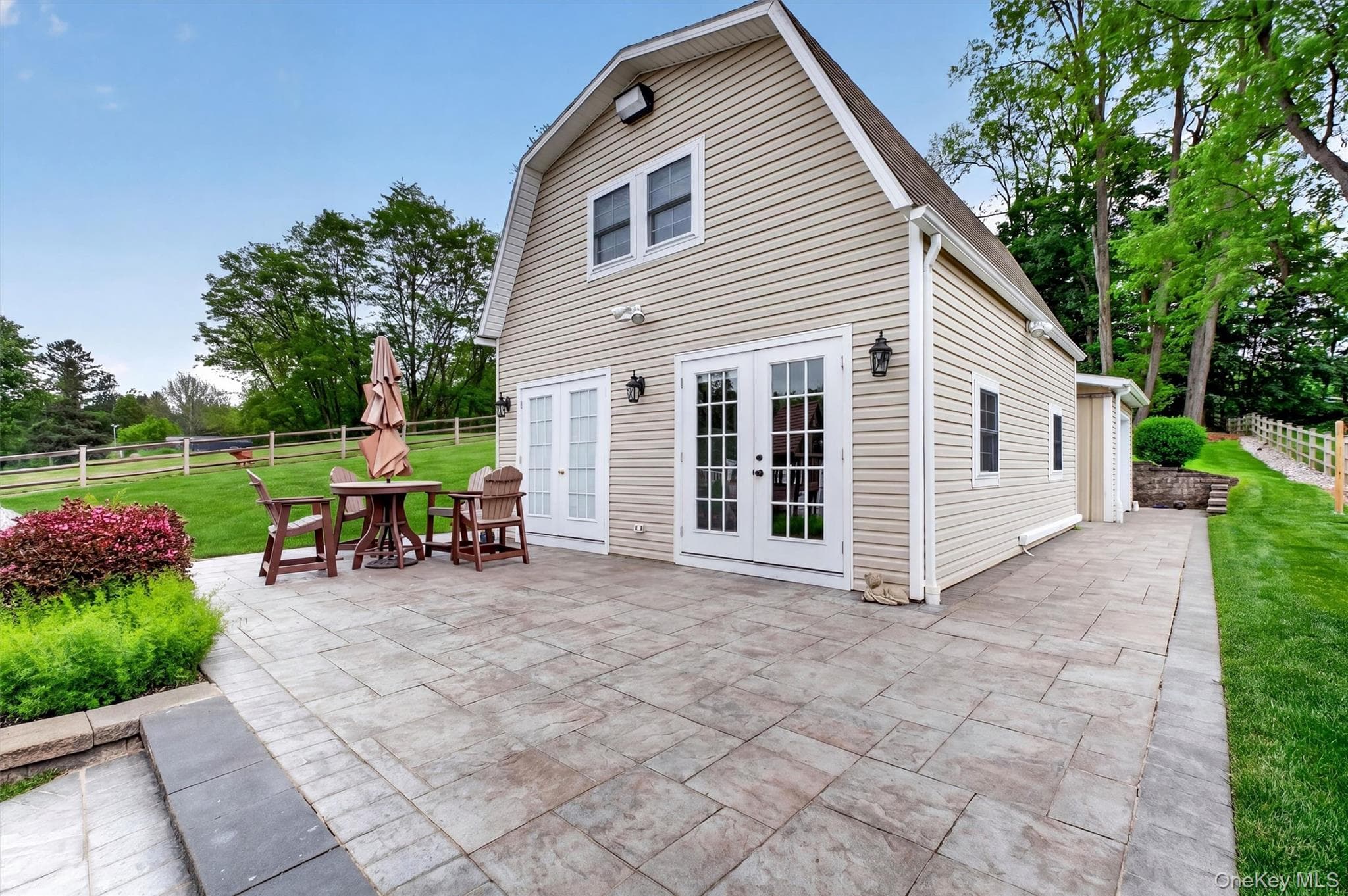 46 Camelot Road thumbnail 47