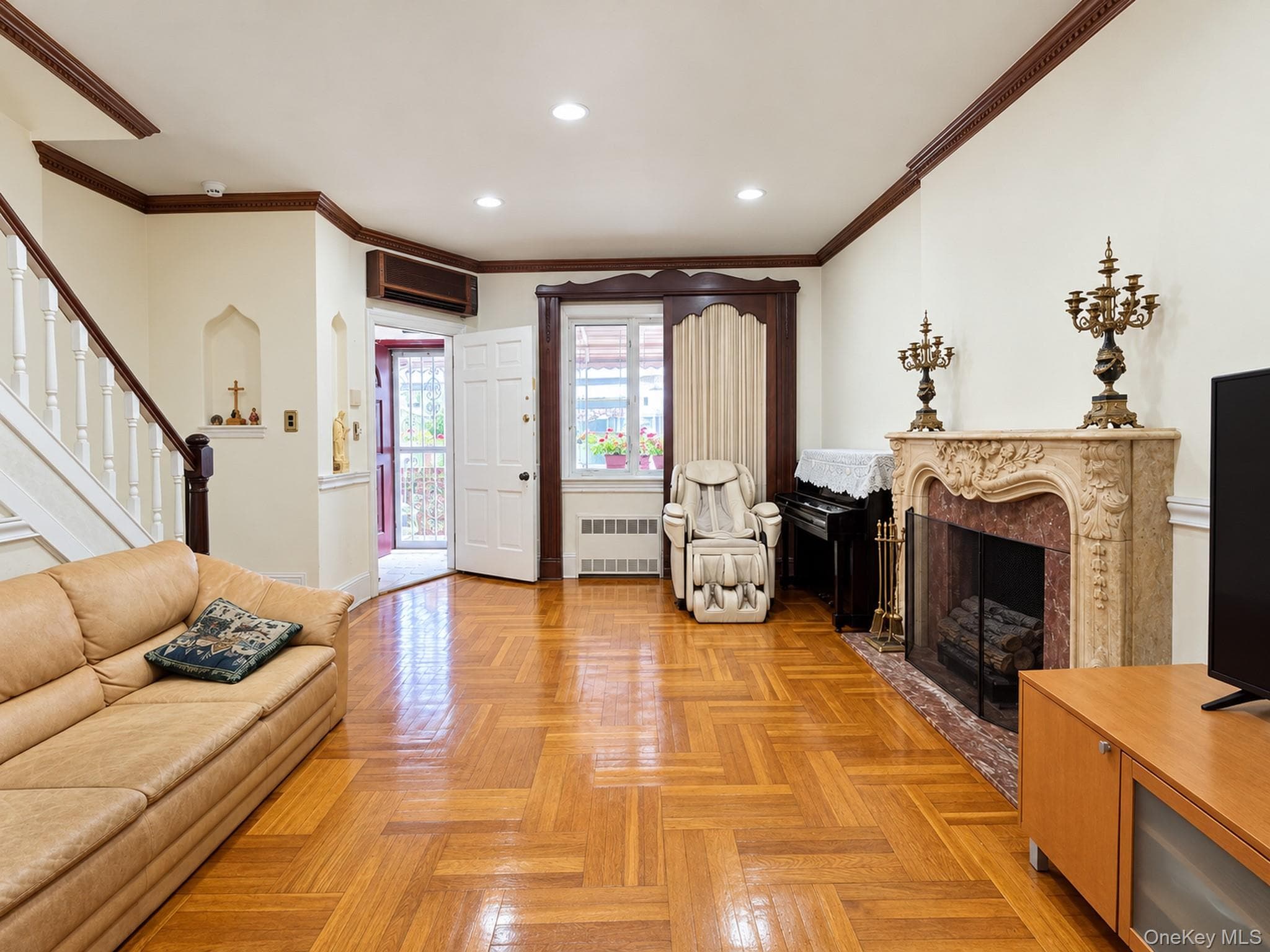 9806 Fort Hamilton Parkway thumbnail 5