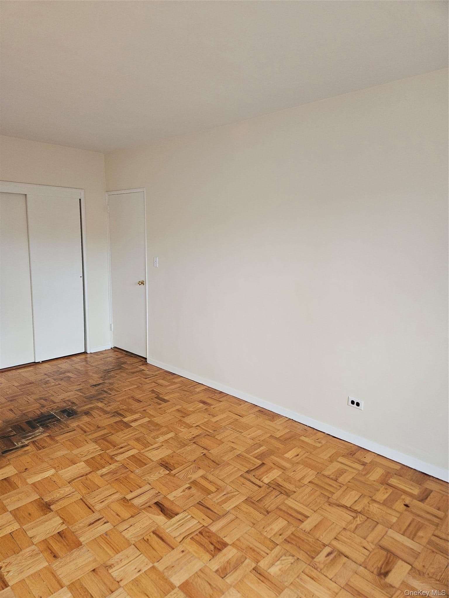 5500 Fieldston Drive Unit: 4ii thumbnail 11