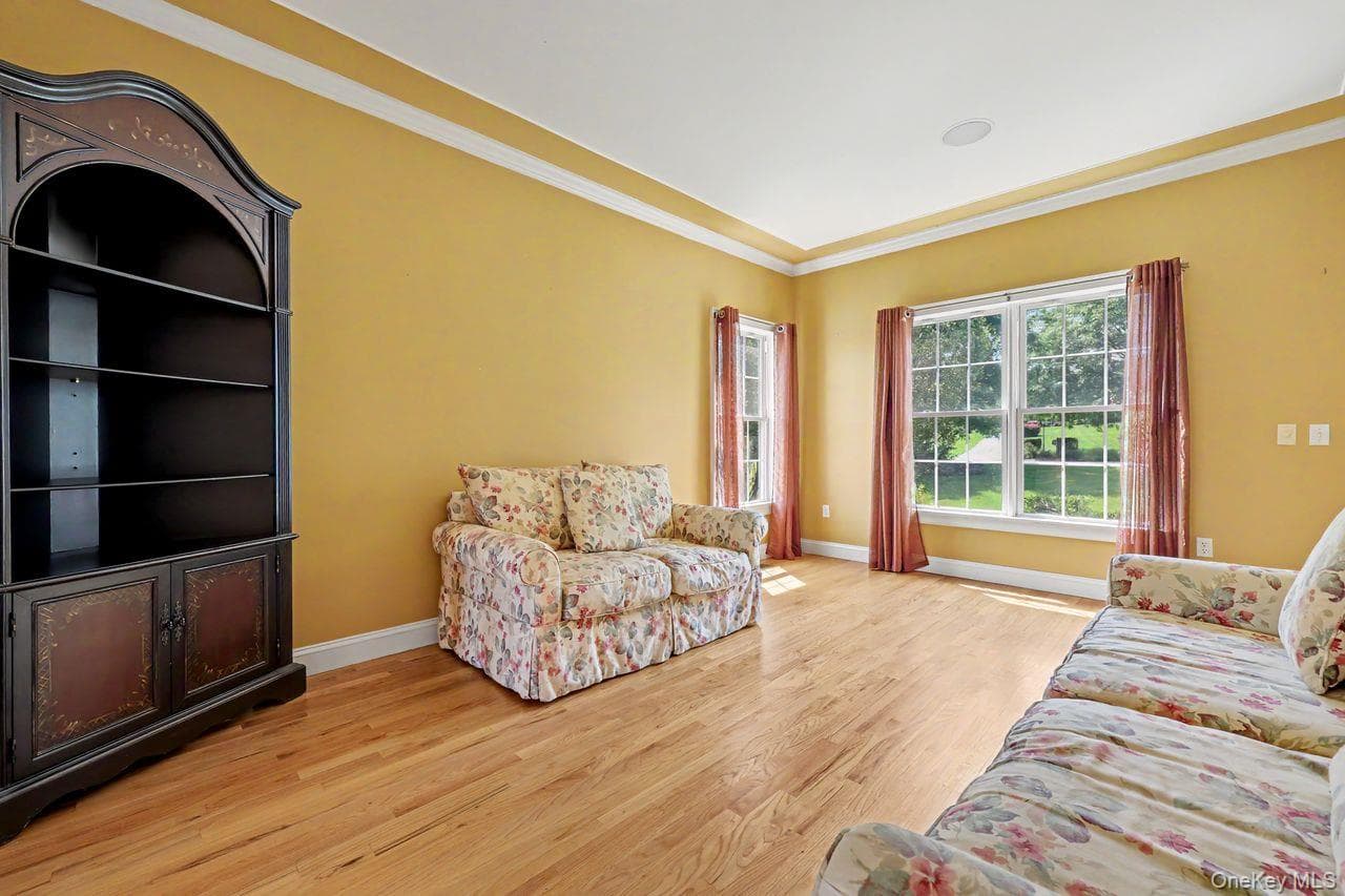 23 Monarch Drive thumbnail 15