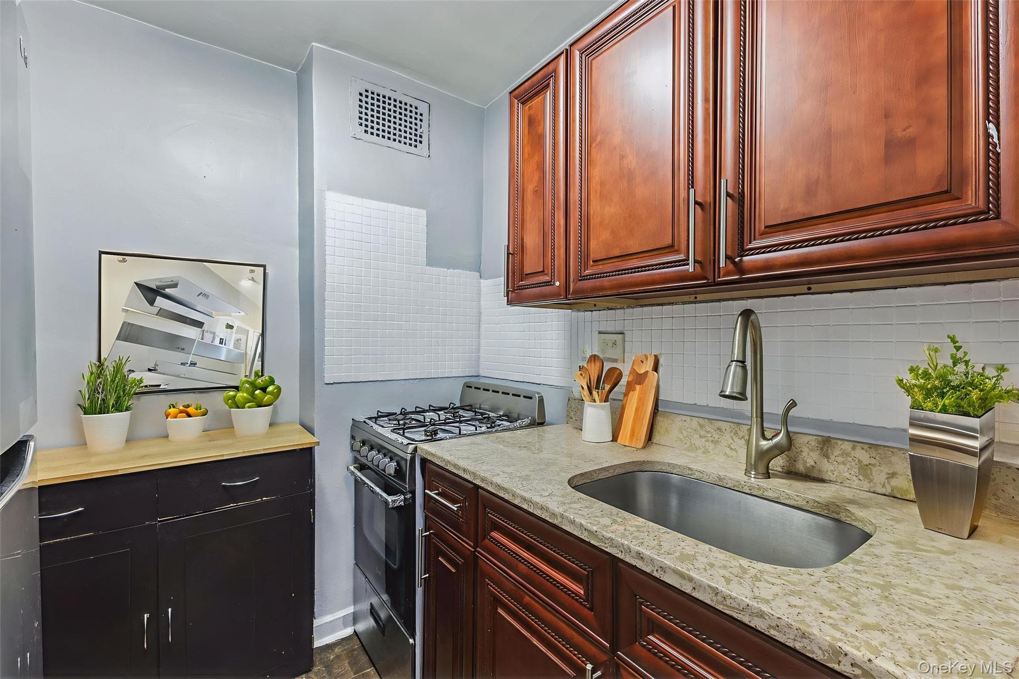 99-10 60th Avenue Unit: 1A thumbnail 4